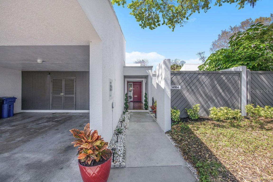 14104 Cypress Run, Tampa, FL 33624