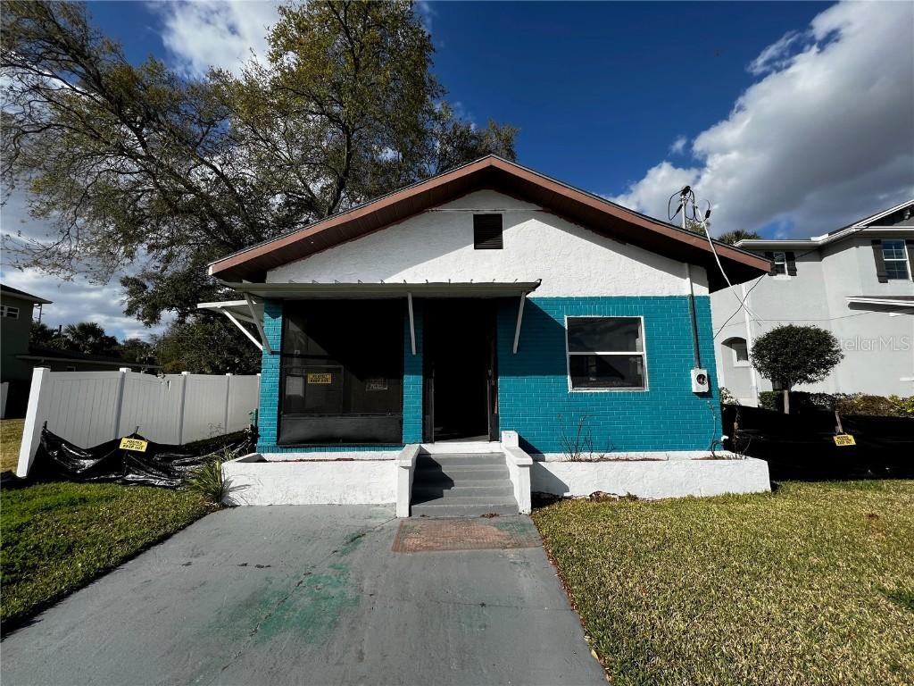 2822 Corrine St., Tampa, FL 33605