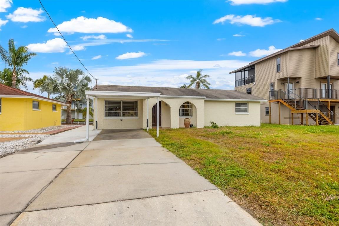 13428 Susan Dr., Hudson, FL 34667