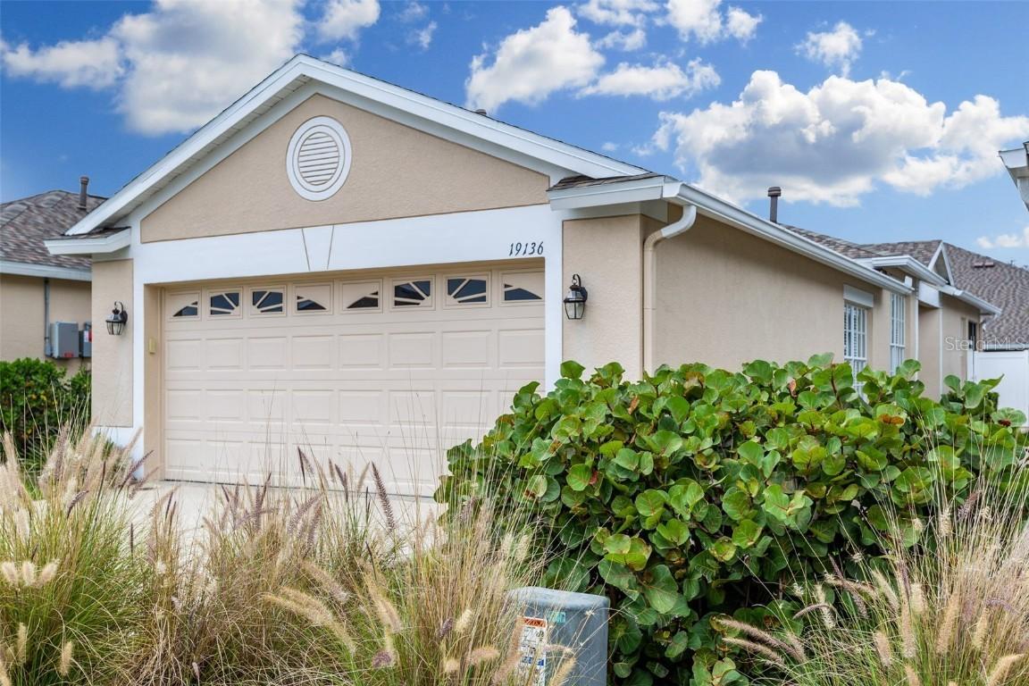 19136 Weymouth Dr., Land O Lakes, FL 34638