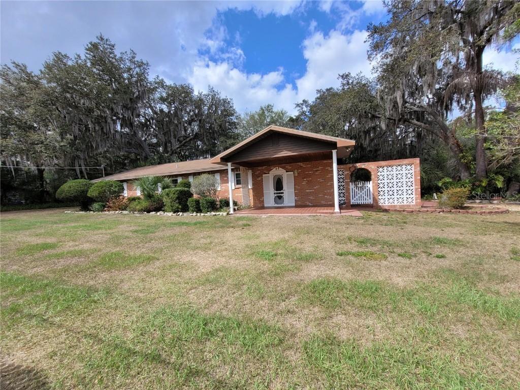 4166 Amber Rd., Valrico, FL 33594