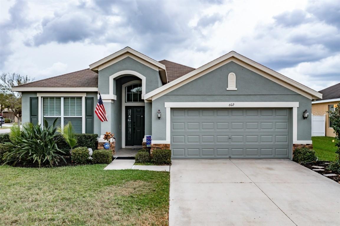 602 Tanana Fall Dr., Ruskin, FL 33570