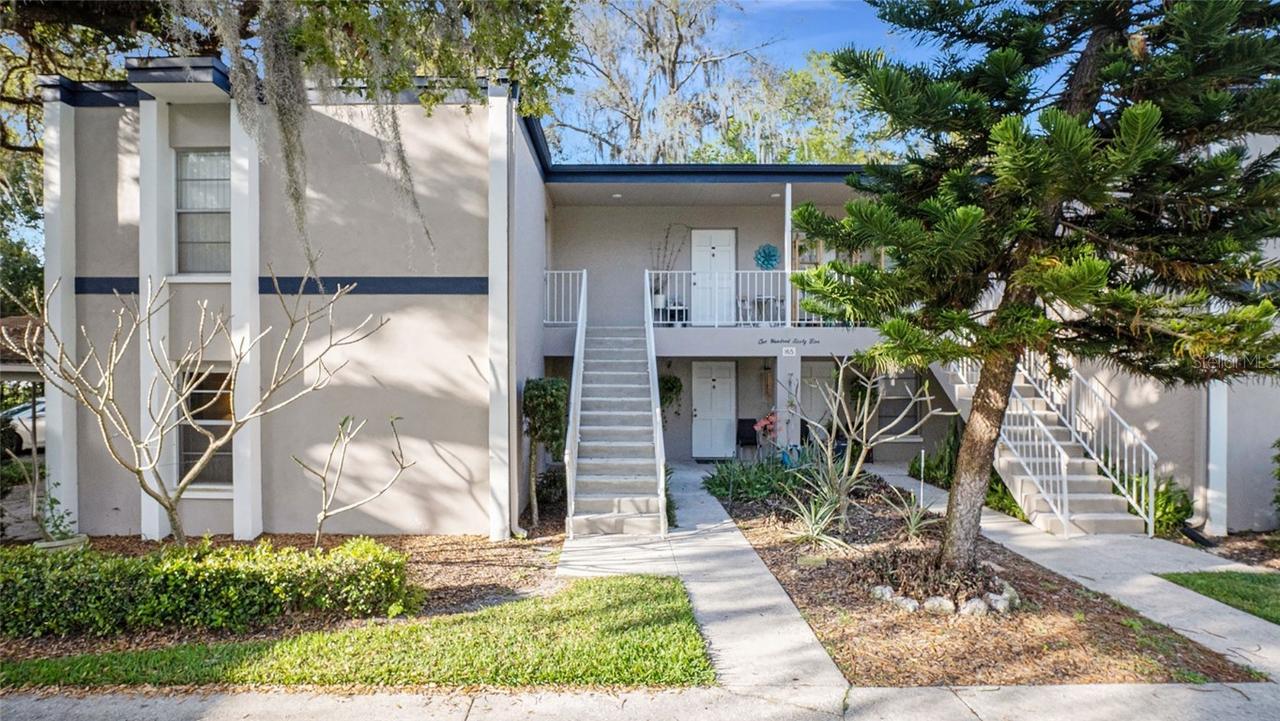 165 Picardy Villa Cir. #100, Brandon, FL 33510