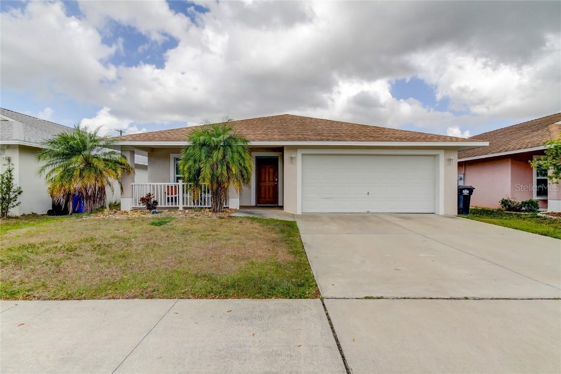 1424 Blossom Bayou Cir., Ruskin, FL 33570