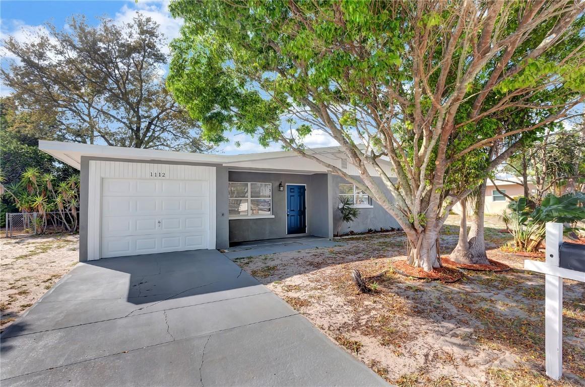 1112 65th St., Bradenton, FL 34209