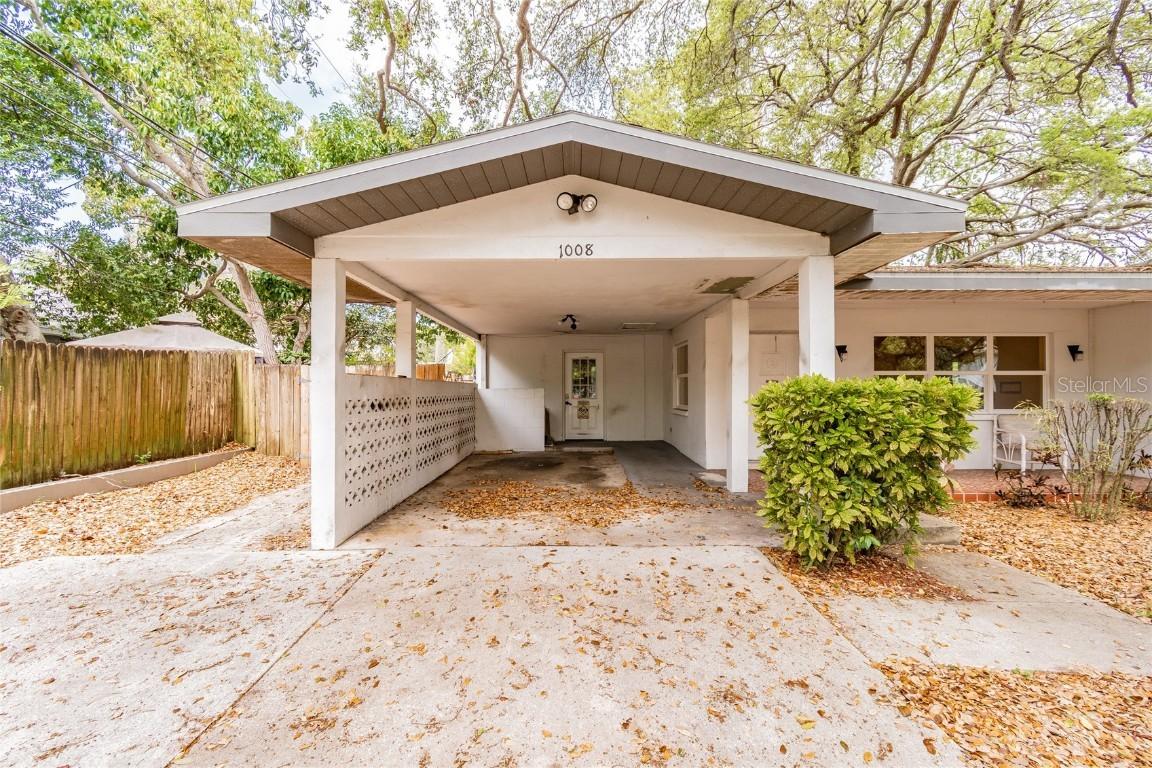 1008 Michigan Dr., Dunedin, FL 34698