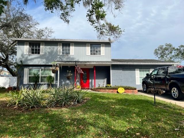 206 Terrace Dr., Brandon, FL 33510