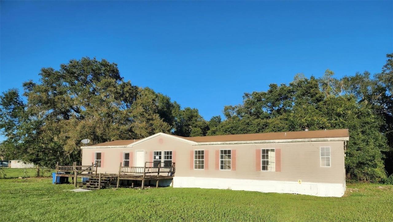5616 Paul Buchman Hwy., Plant City, FL 33565