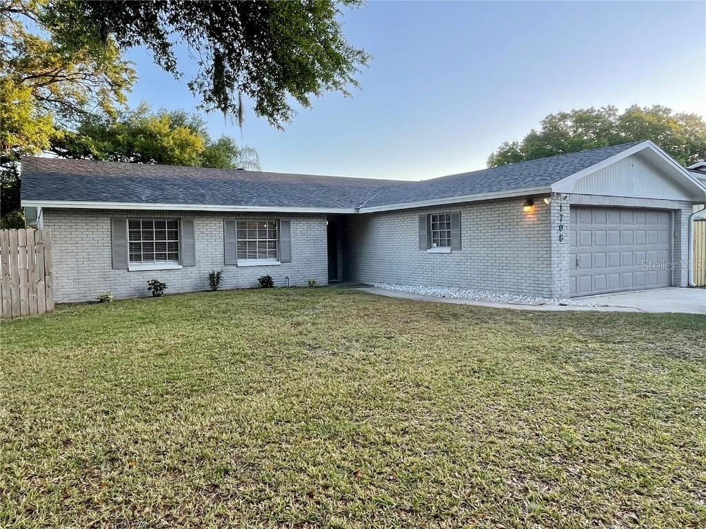 1708 Lake Crest Ave., Brandon, FL 33510