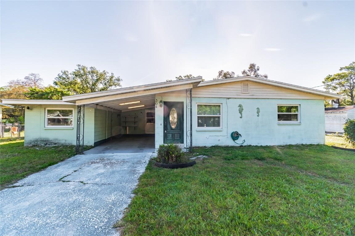 304 W Papaya Dr., Tampa, FL 33619