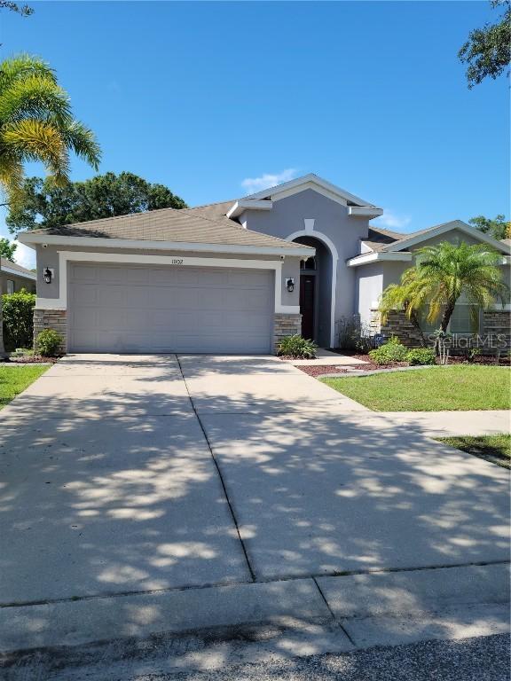 1002 Barclay Wood Dr., Ruskin, FL 33570