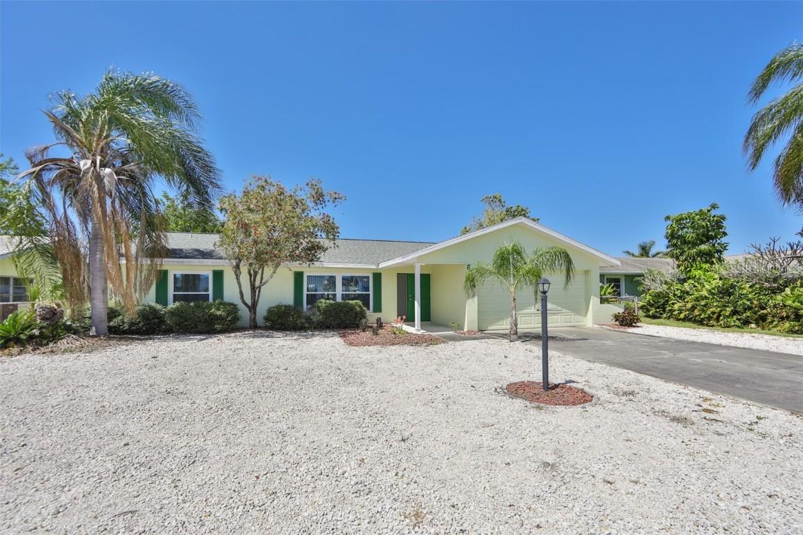 6524 Solitaire Palm Way, Apollo Beach, FL 33572