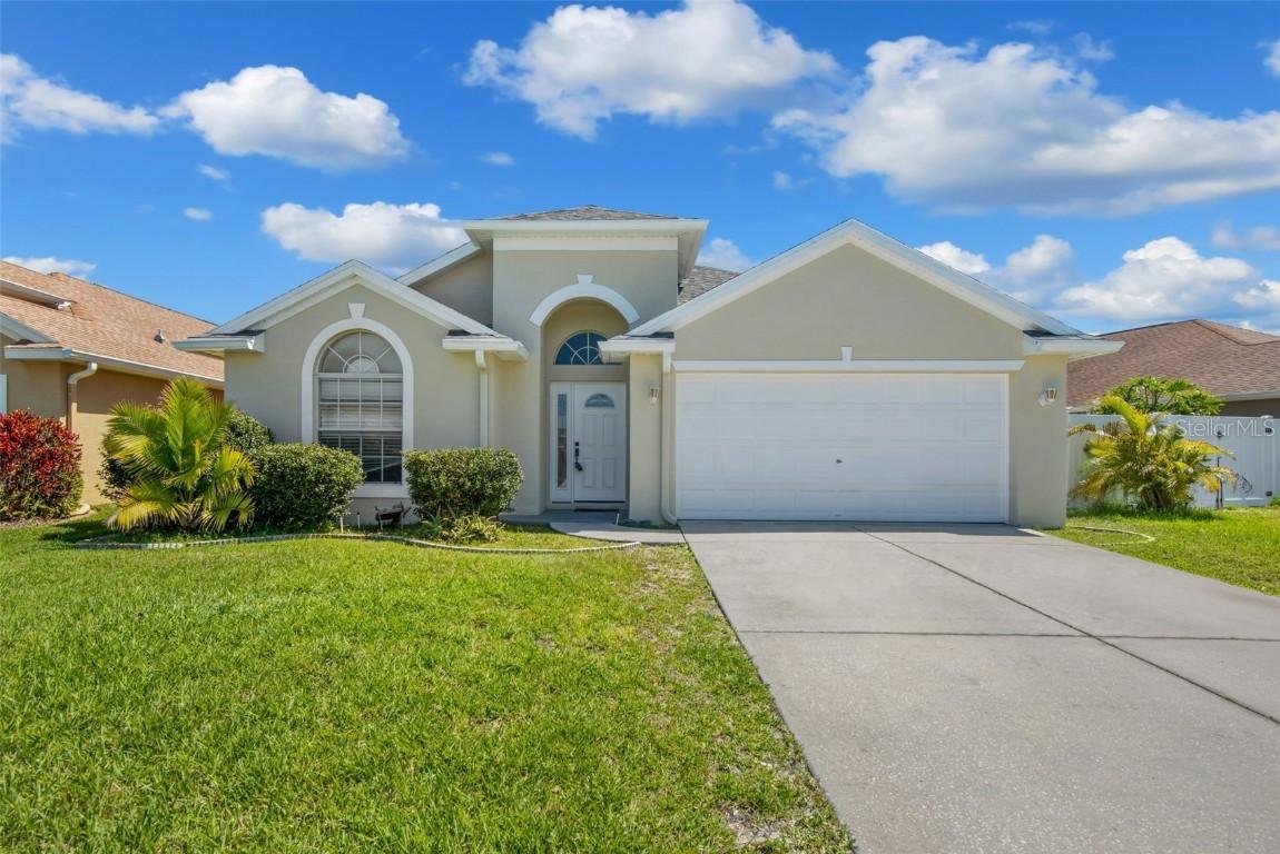 2402 Indian Key Dr., Holiday, FL 34691