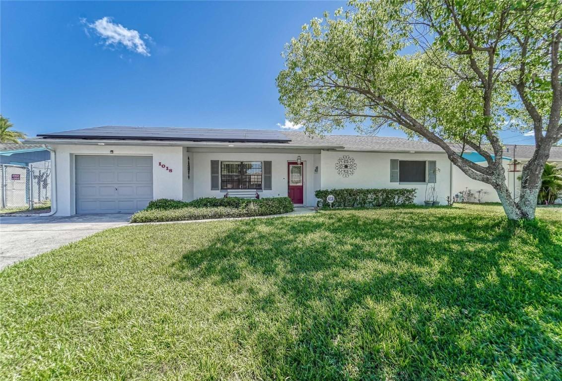 1018 Maybury Dr., Holiday, FL 34691