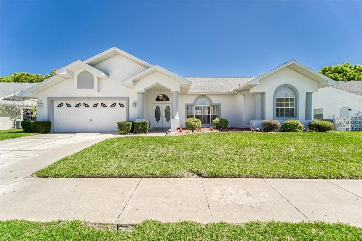 13652 Landers Dr, Hudson, FL 34667