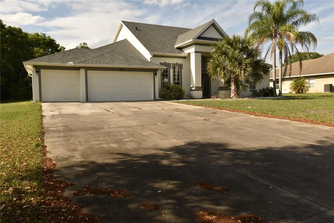 10525 Spring Lake Dr., Clermont, FL 34711