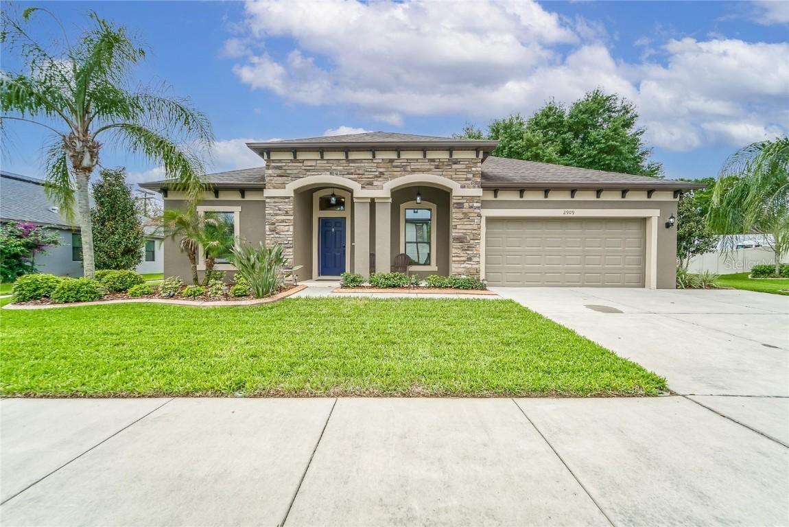 2909 Shetland Ridge Dr., Valrico, FL 33596