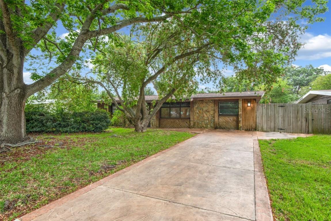 2227 Granger Dr., Clearwater, FL 33765
