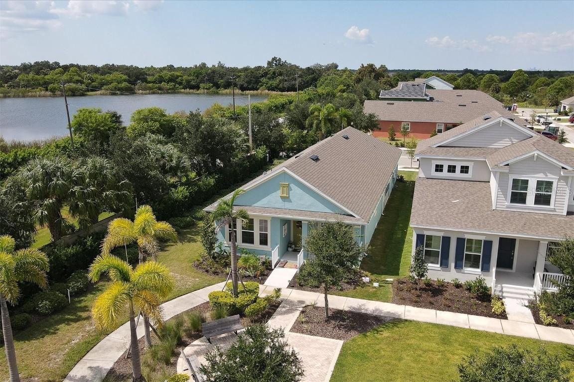 720 Winterside Dr., Apollo Beach, FL 33572