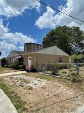 1501 W Chestnut St., Tampa, FL 33607