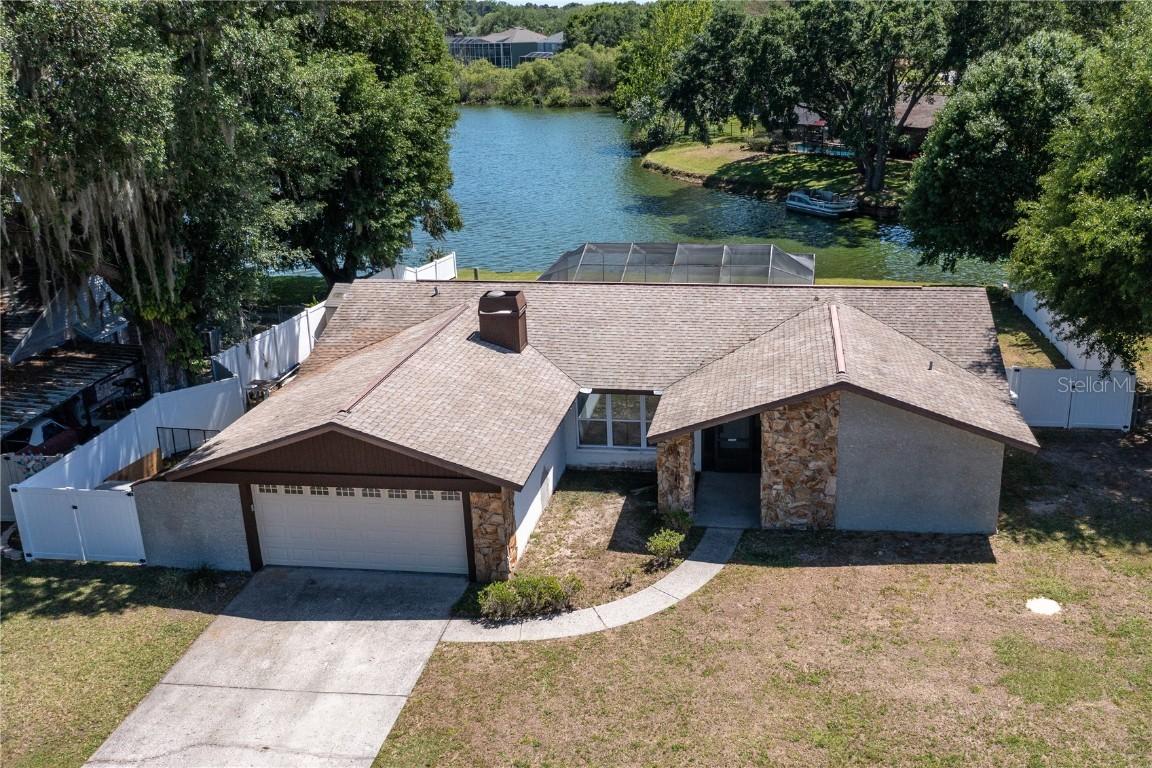 503 Hickory Lake Dr., Brandon, FL 33511