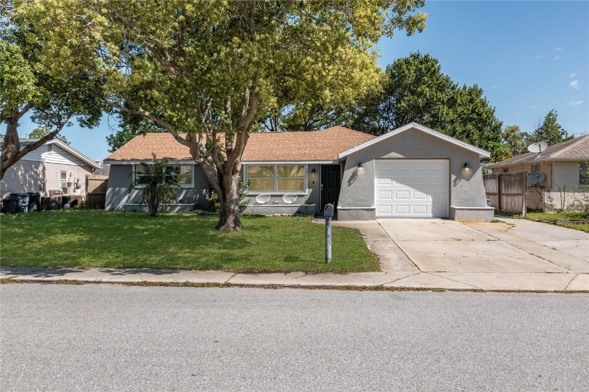 7911 Halsey Dr., Port Richey, FL 34668