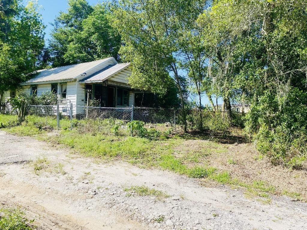 21347 Us Highway 301, Dade City, FL 33523