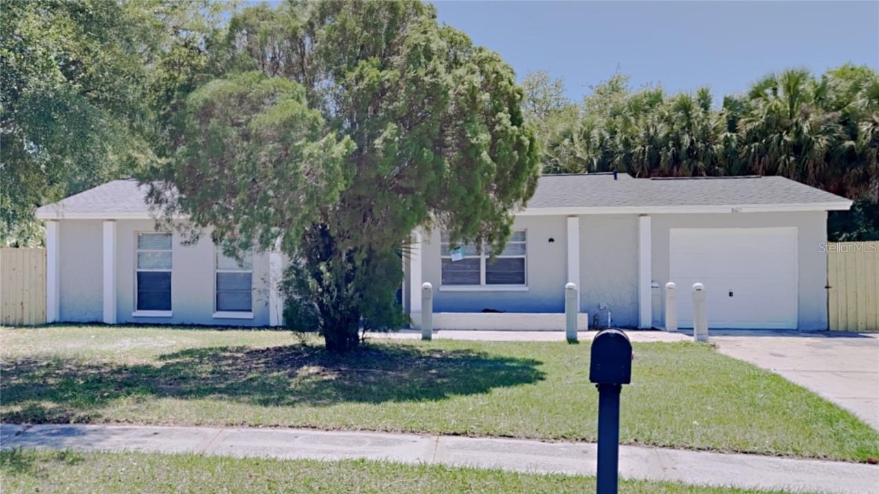 8611 Briarhaven Ct., Tampa, FL 33619