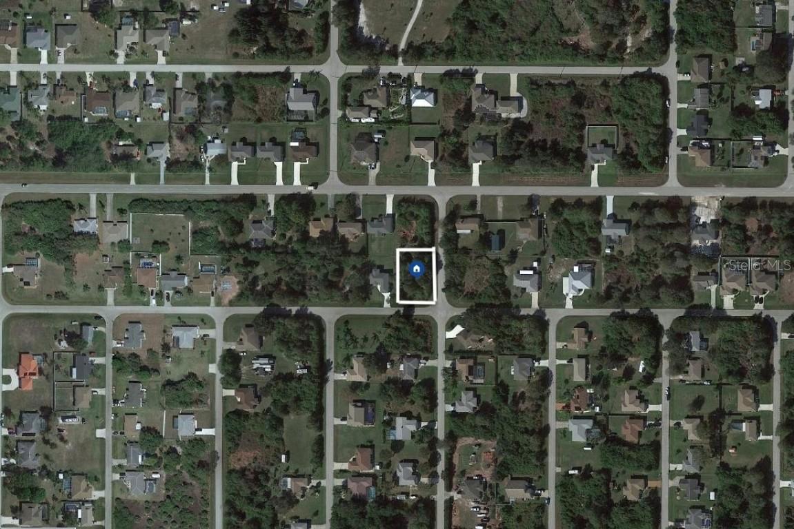 10180 Alexandria Ave., Englewood, FL 34224
