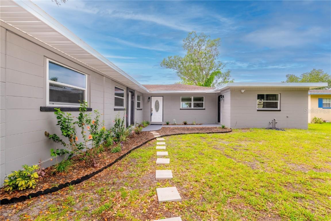 437 Longfellow Blvd., Lakeland, FL 33801