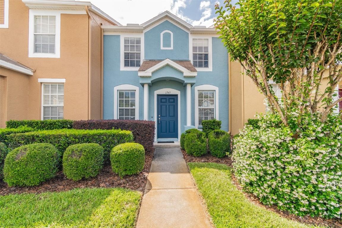 1245 Charlesworth Dr., Wesley Chapel, FL 33543
