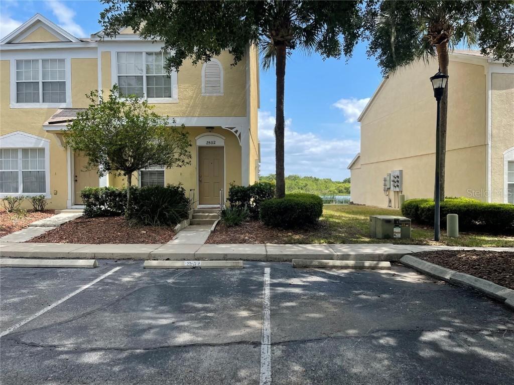 2502 Lake Woodberry Cir., Brandon, FL 33510