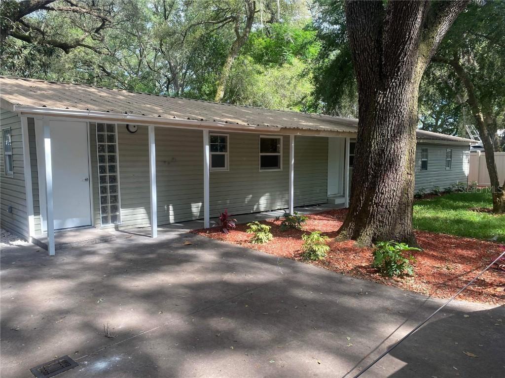 38334 Theel Ave., Zephyrhills, FL 33540