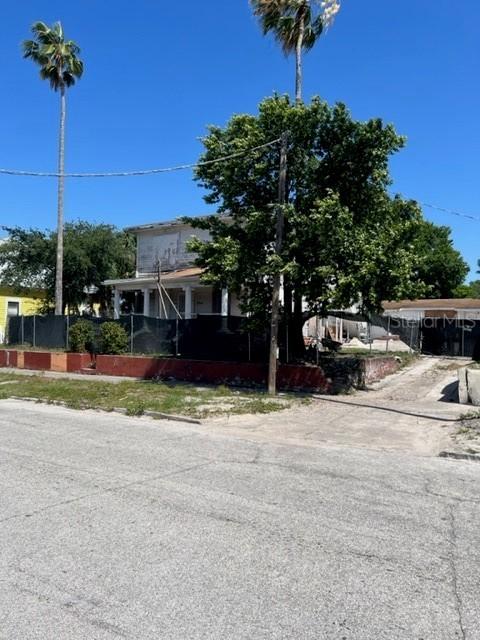 2204 E 15th Ave., Tampa, FL 33605