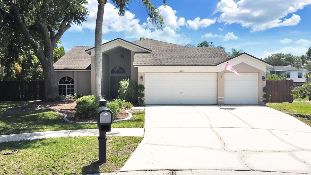 11533 Glenmont Dr., Tampa, FL 33635