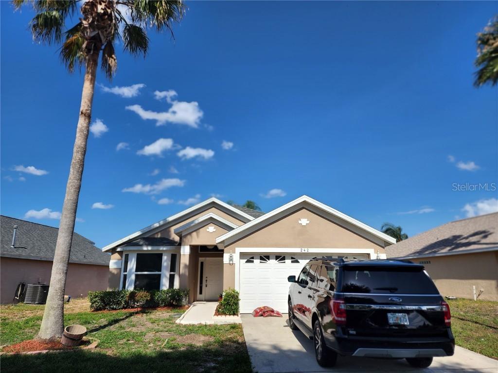 242 Lady Diana Dr., Davenport, FL 33837