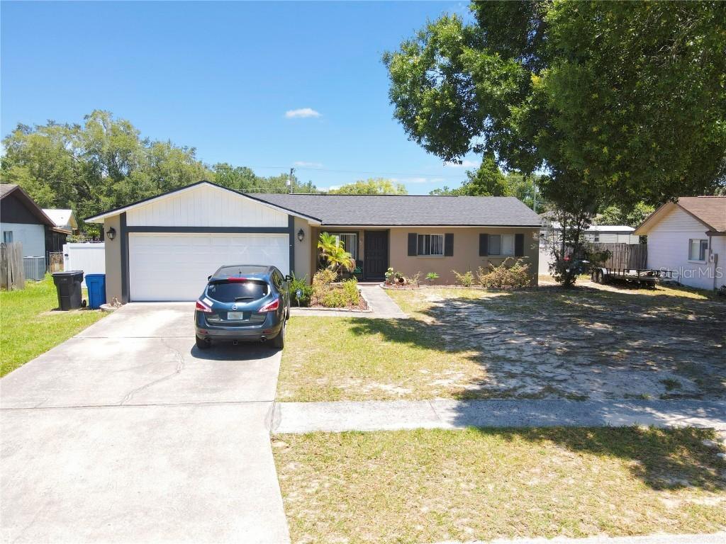 415 Brandywine Dr., Valrico, FL 33594