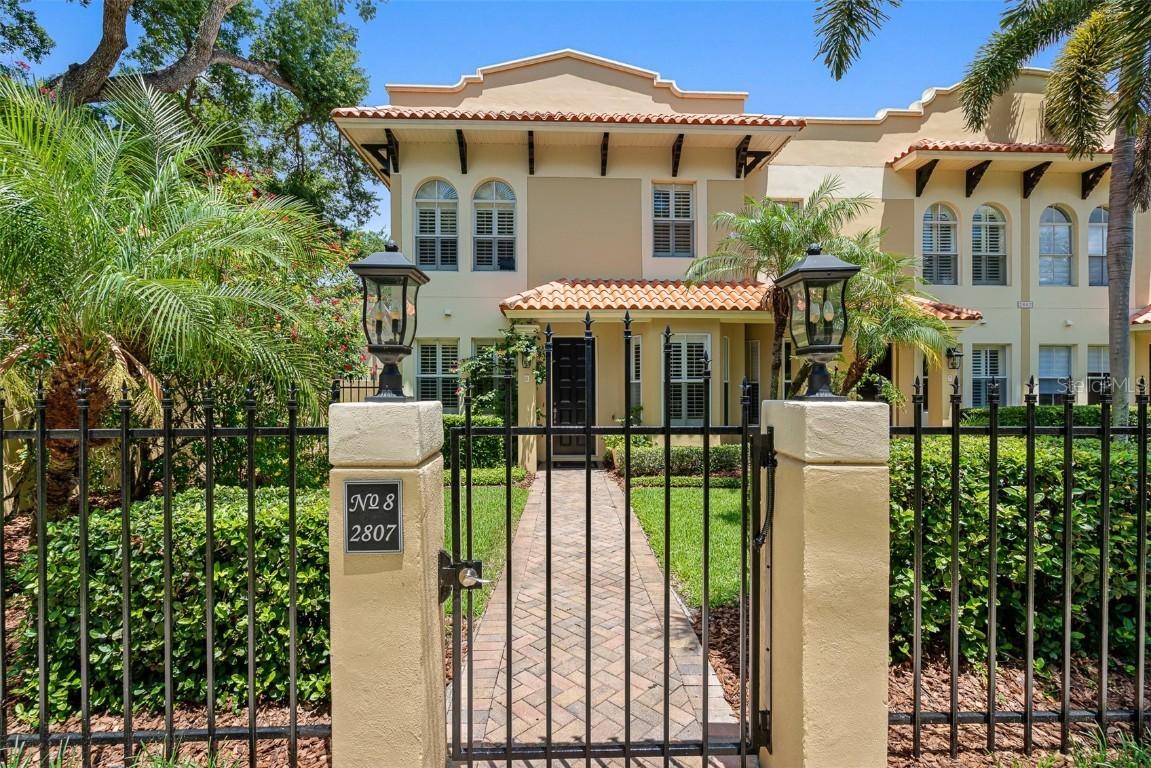 2807 W Price Ave. #8, Tampa, FL 33611