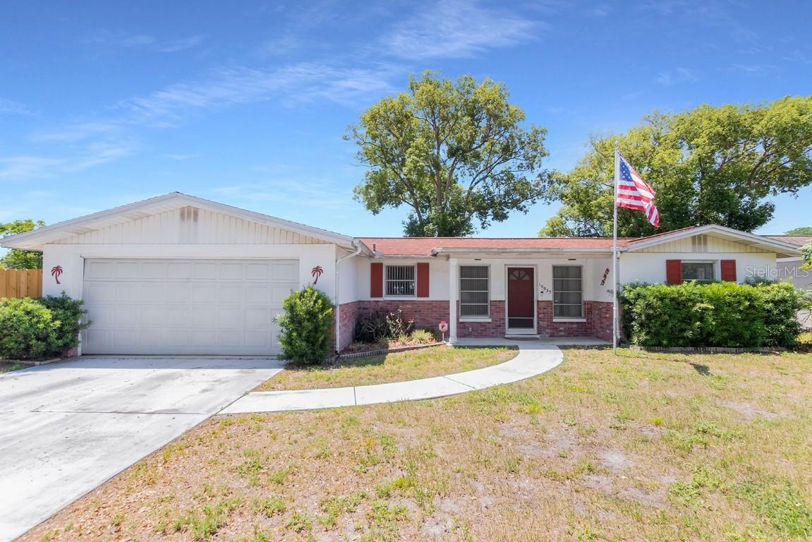 10933 Stamford Dr., Port Richey, FL 34668