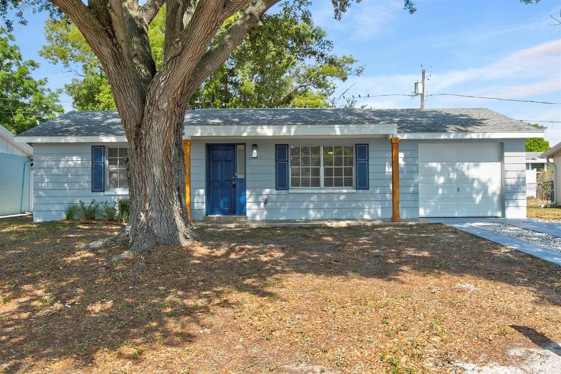 3644 Kingsbury Dr., Holiday, FL 34691