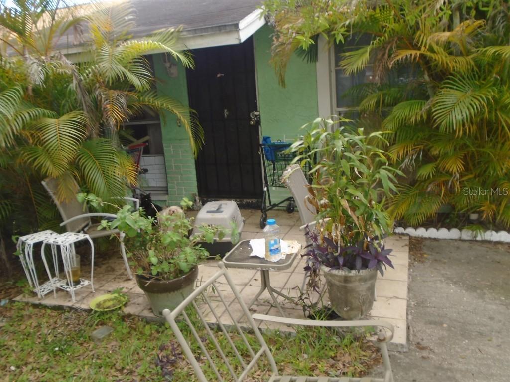 8810 Bell Crest Ct, Tampa, FL 33634