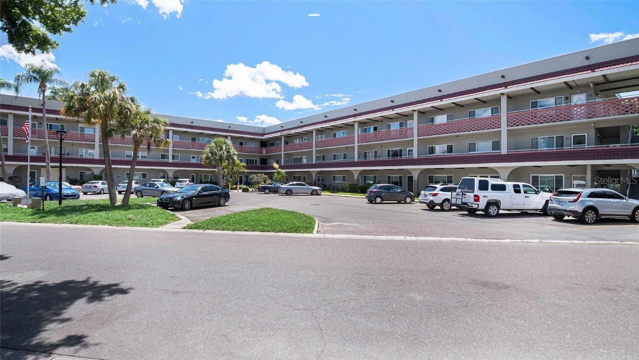 2072 Australia Way #18, Clearwater, FL 33763