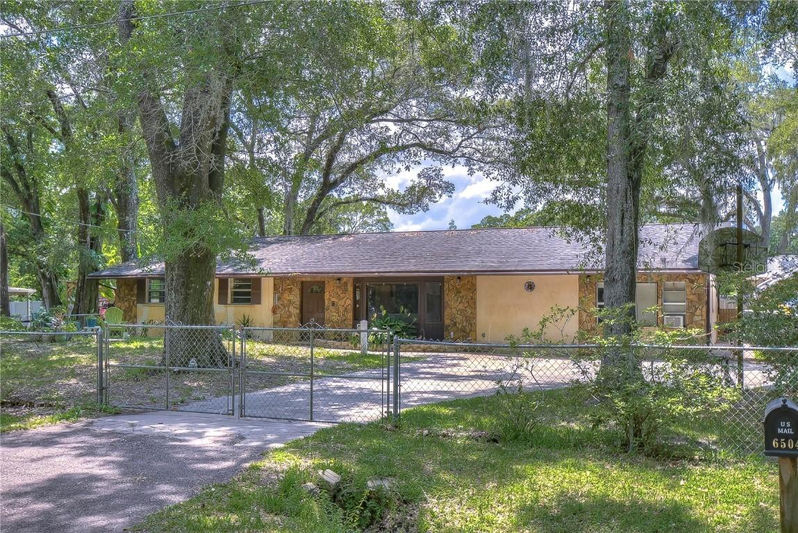 6504 N 78th St., Tampa, FL 33610