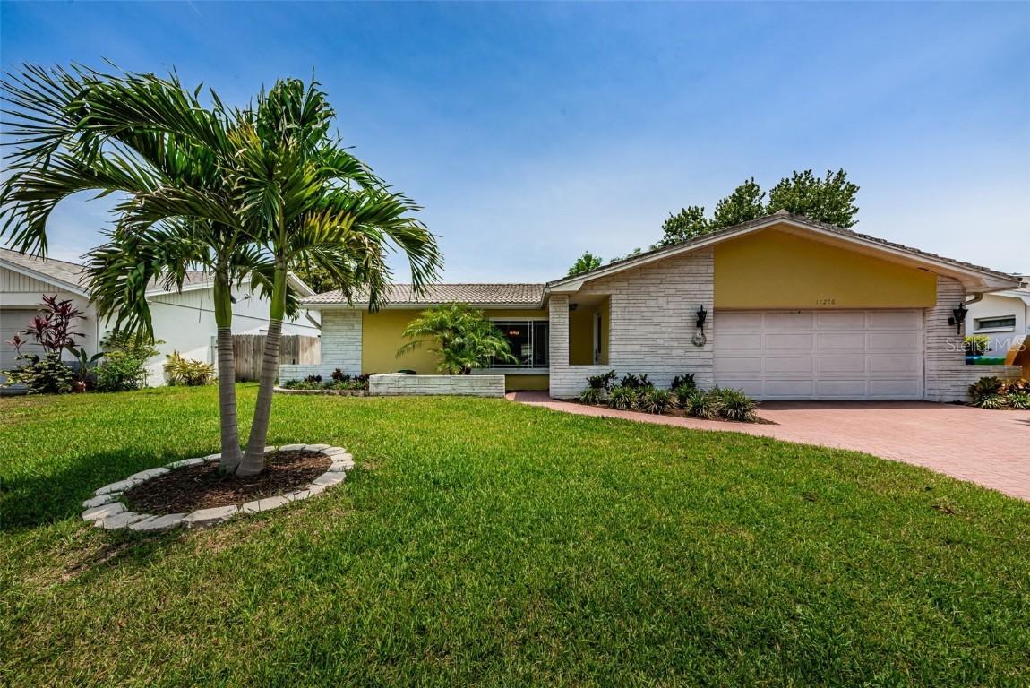 11276 91st Ter., Seminole, FL 33772