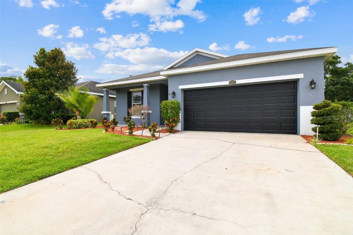 2749 Walden Woods Dr., Plant City, FL 33566