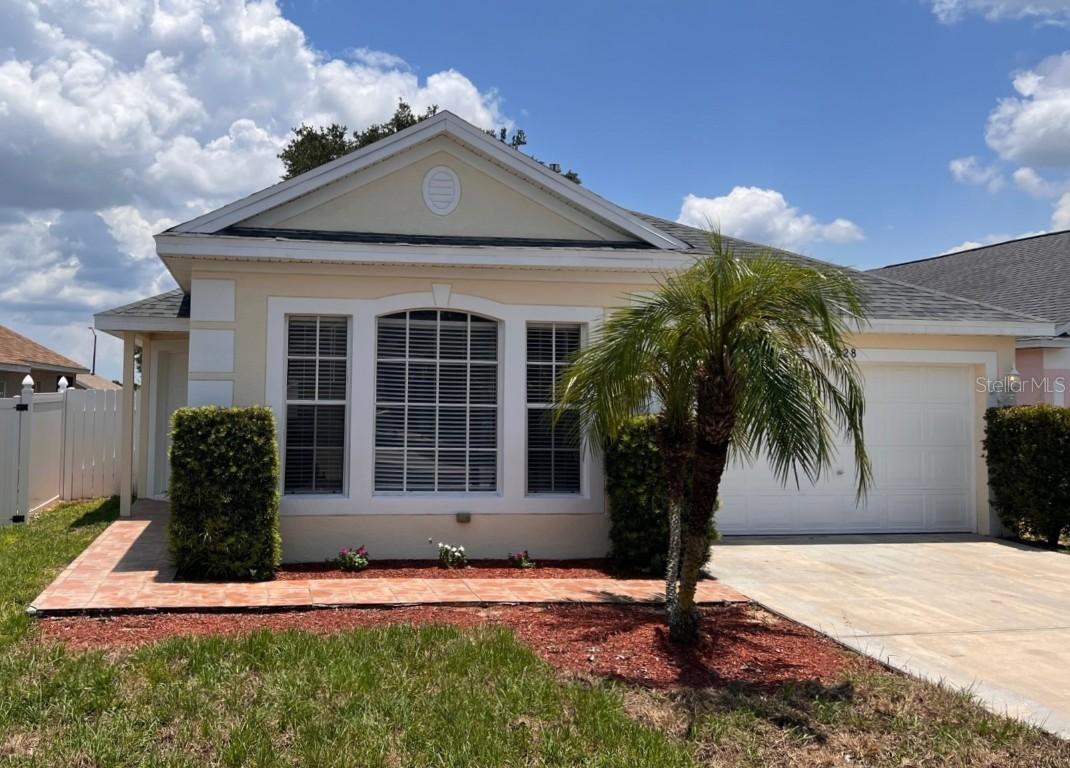 828 Rollins Dr., Davenport, FL 33837