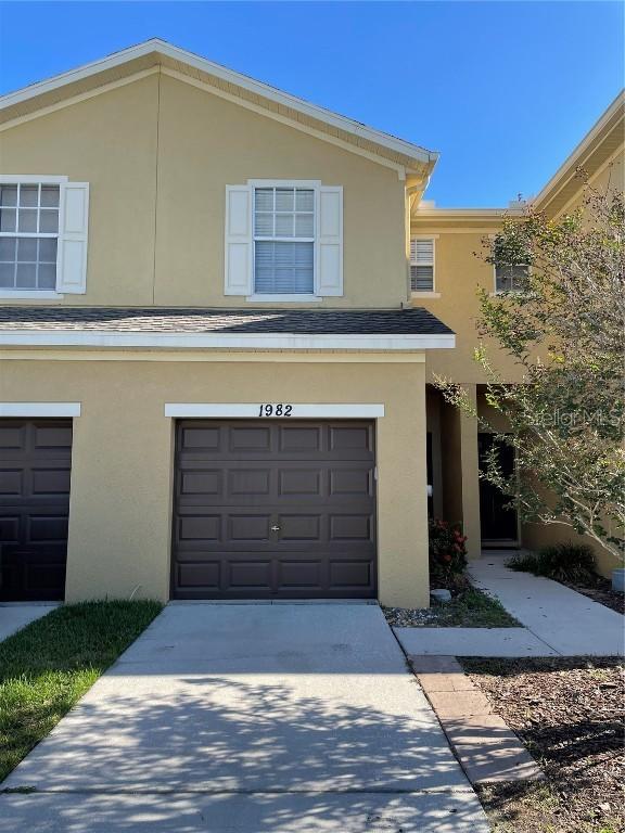 1982 Hawks View Dr., Ruskin, FL 33570