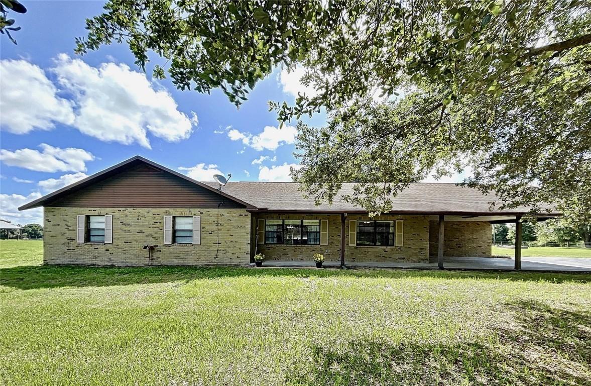 20822 Longacre Dr., Dade City, FL 33523