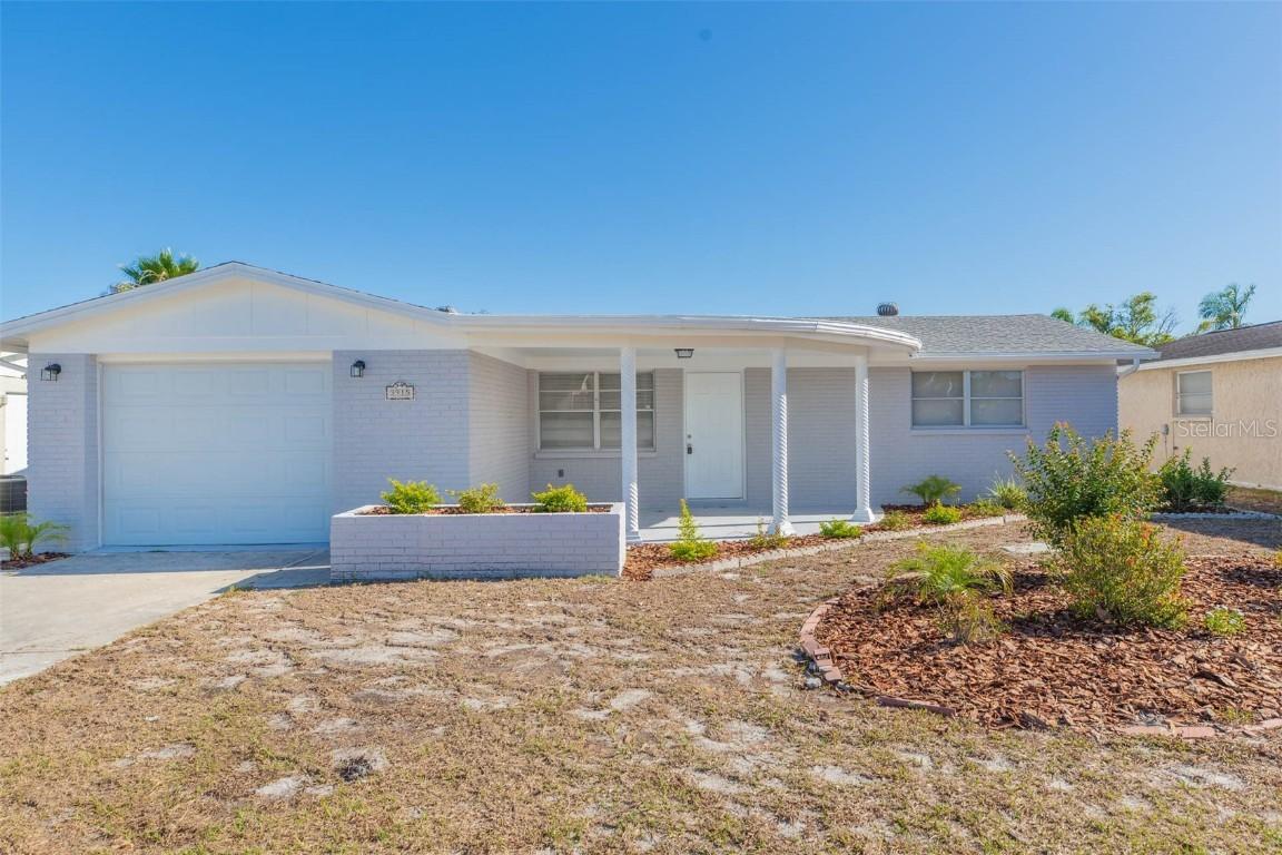 3915 Darlington Rd., Holiday, FL 34691