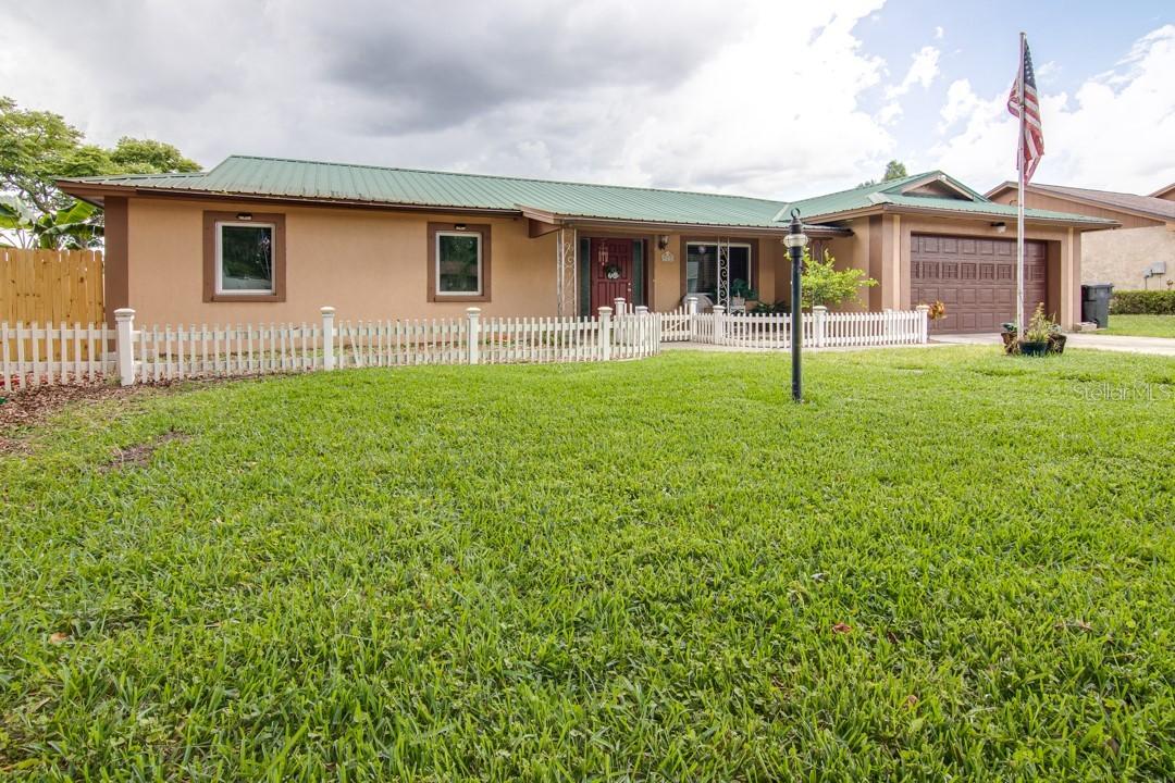 912 Shangri La Dr., Seffner, FL 33584